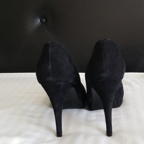 Black suede platform pumps size 10 - Picture 3 of 4